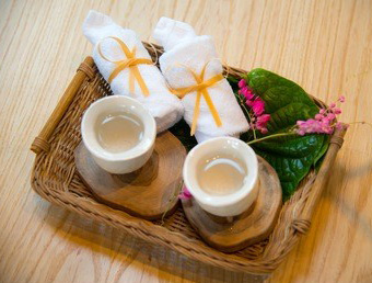 南京丝袜按摩让五一变得更加精彩